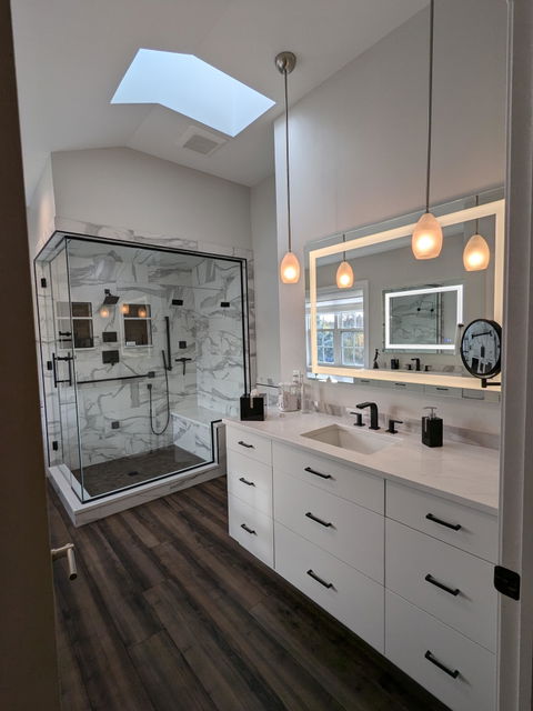 Liberty • Front-Lit Mirror • 36" x 48" • 2 Piece