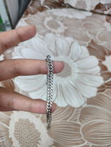 Srishti pant review photo