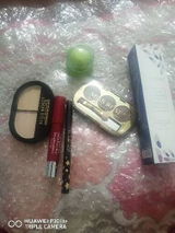 Laila Asrar L. review photo