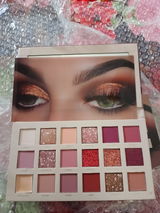 Ayesha Shakeel review photo