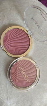 Mahnoor A. review photo