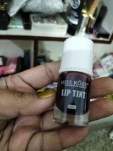 Nuzhat I. review photo