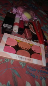 HUSNA A. review photo