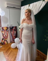 Amelia White review photo