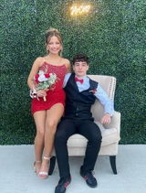 L**n review photo