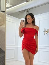 M**s review photo