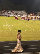 L**y review photo