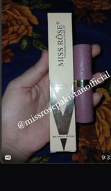 Amna review photo