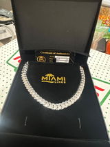 Sal review photo