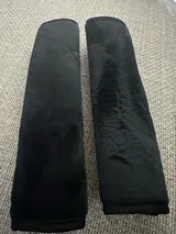 M***n review photo