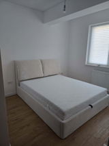 Livia review photo
