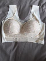 Alexandra review photo