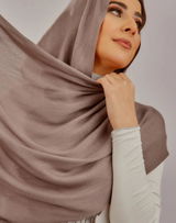 Anmol Abdul review photo