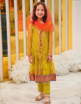 Maryam k. review photo