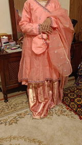 Fareeha Ubaid review photo
