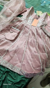 Ayesha Aijaz review photo