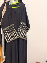 Anisha review photo