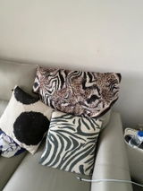 A.V. review photo