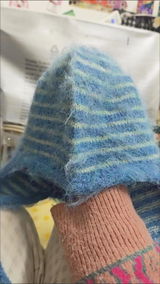 K.M. review photo