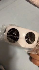 S.J. review photo