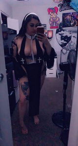 Daniela review photo