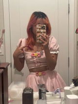 Ari review photo
