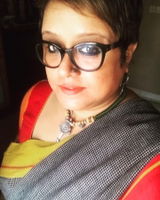 Irani Majumdar review photo