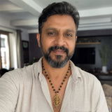Girish Joshi review photo