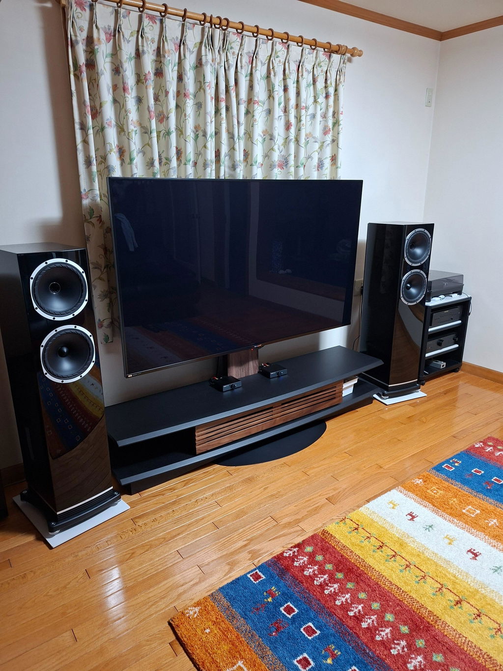 ズワルト TVボード180（W1800×D445×H300）