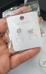 Aneta review photo