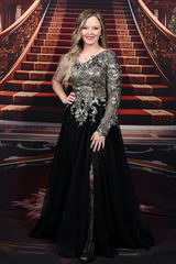 Madge Watt review photo