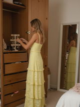 Barbara Dewar review photo