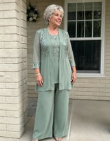 Selena Addison review photo