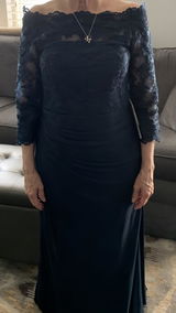 Renee Sainsbury review photo