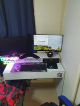 j. review photo