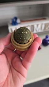 J***z review photo