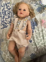 Agnes J. review photo