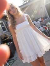 E. review photo