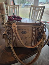 Christina Fouts review photo