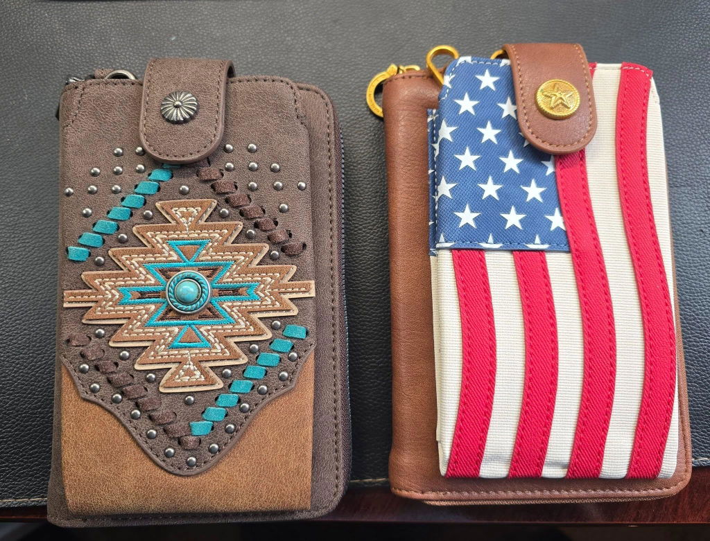 Montana West American Pride Phone Purse