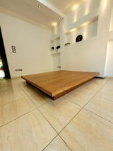 H.M. review photo