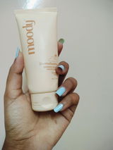 Lizz review photo
