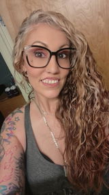 Stephanie Charissa review photo