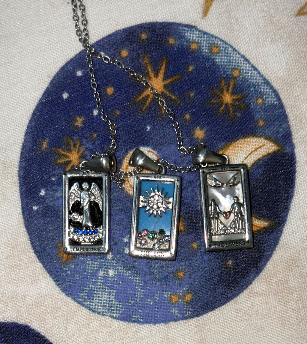 LET FATE CHOOSE YOUR NECKLACE
