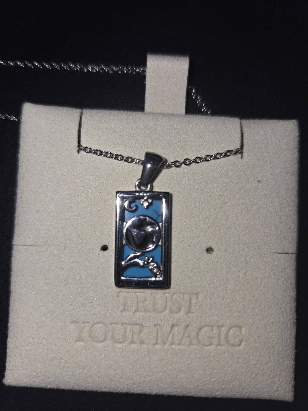LET FATE CHOOSE YOUR NECKLACE