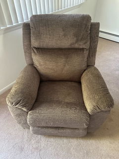 Joel Rocker Recliner In Brownstone