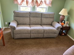Jay Reclining Sofa In Linen