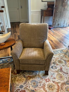 Riley High Leg Recliner
