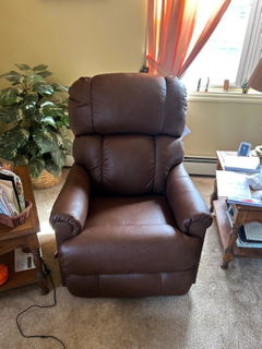 Moore's Furniture