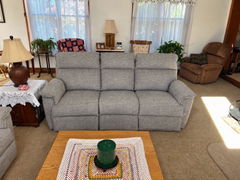 Jay Reclining Sofa In Linen